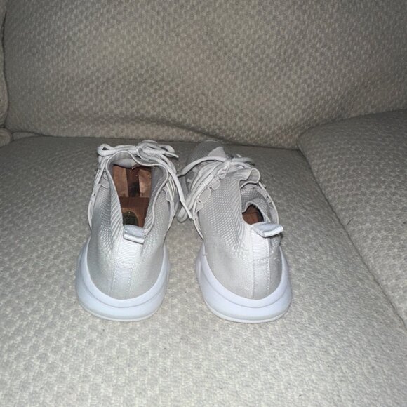 Zara Men's Laceless Slip On Sneakers - Size 44 - White - Mesh - Picture 5 of 6